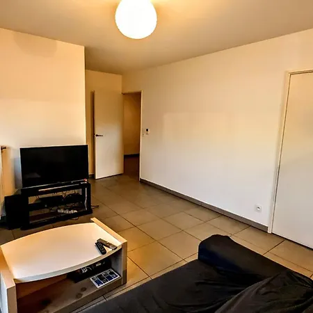 Apartment 7