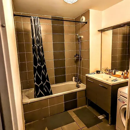 Apartment 7 *